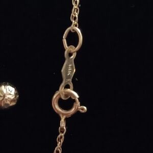 14k Yellow Gold Stud Earrings And Necklace.